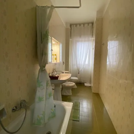 Apartment Relax In *
